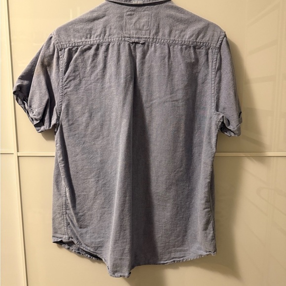 💸CLEARANCE 4 for $15💸 Cactus Man Blue Denim Casual Button Down Shirt - Picture 4 of 5